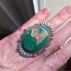 Stunning vintage statement ring